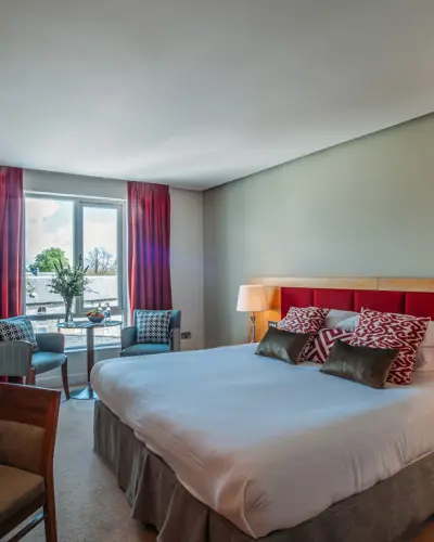 Kilkenny Accommodation with Castle View - Bright & Spacious Hotel Room