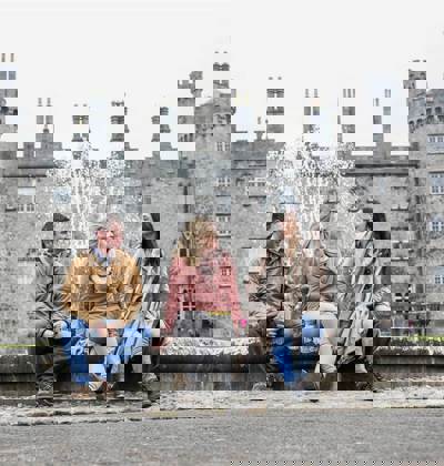 2 Day Kilkenny Itinerary: 48 Hours - Friends in Front of Castle