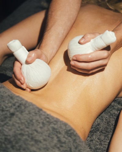 Best Massage in Kilkenny - Massage with Gaia Poultice