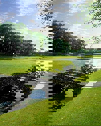 Golf Course in Kilkenny - Scenic Golf Course with Bridge